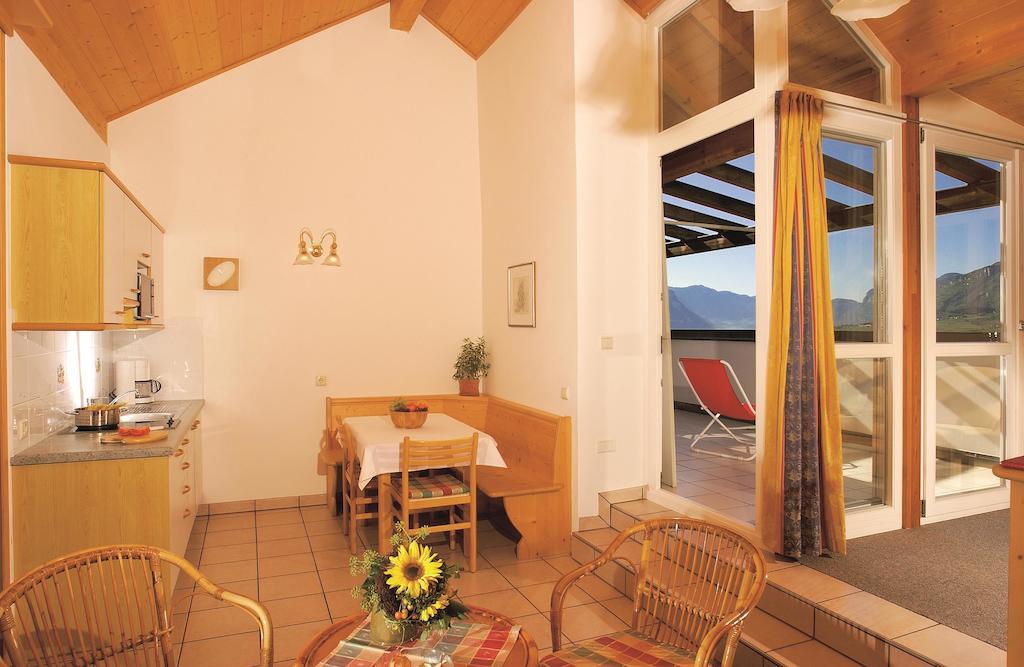 Residence Haus Kalterersee Caldaro Værelse billede